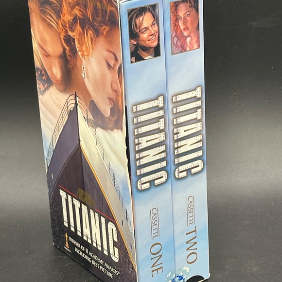 Titanic (1997) VHS Movie - Disaster, Romance, Drama - Picture 2 of 4